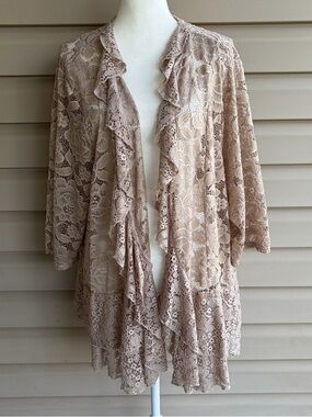 •Cato• Creamy Beige Lace Ruffle Cardigan / Kimono  – Size 26/28W